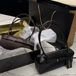 NOIR CLASSIQUE – Genuine Leather Shoulder Bag